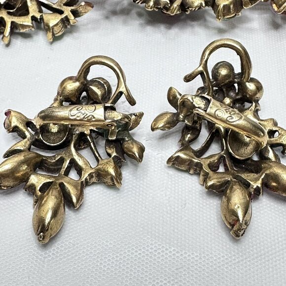 Vintage Set Signed CORO Bracelet 7" & Earrings Antique Gold Tone Rhinestones - Picture 14 of 16
